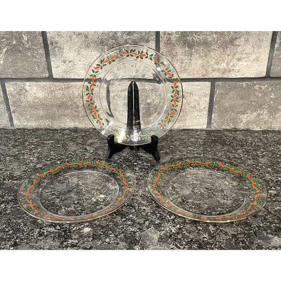 3 Vintage Arcoroc Holly Berries Ribbon Gold Trim 8" Luncheon Salad Plates (ACO3) - Picture 2 of 5